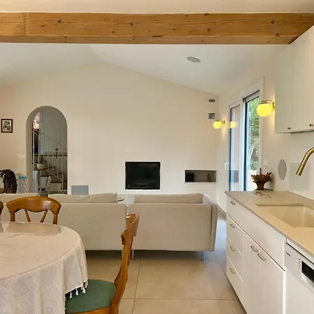 Cypangha By Interhome * Sainte-Maxime